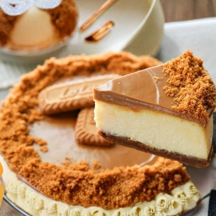 CHEESECAKE LOTUS